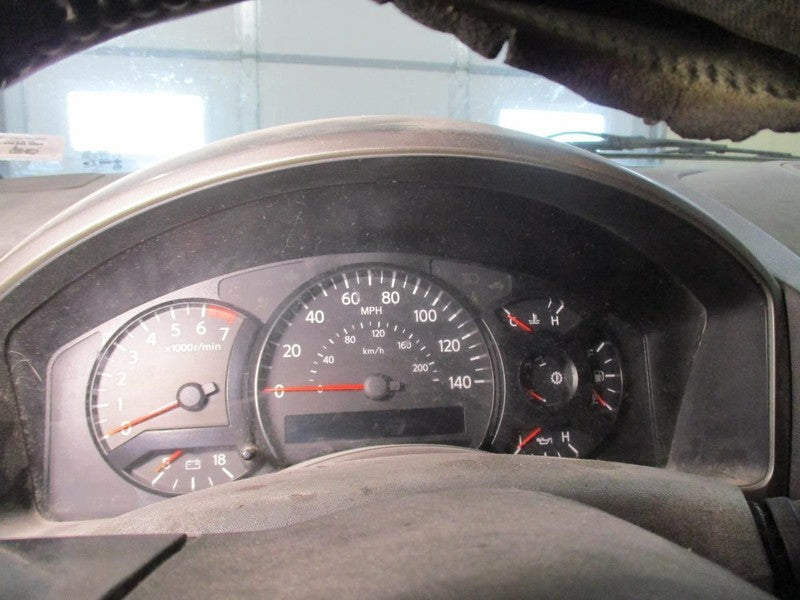 Speedometer Cluster MPH Le With Pkg Big Tow Fits 04 TITAN 2032878