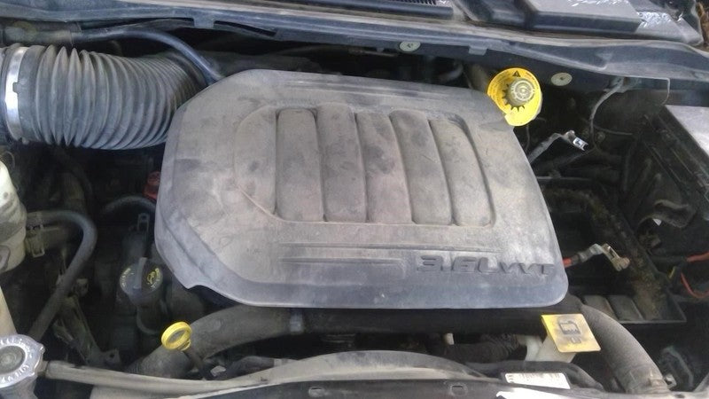 CARAVAN 2019 Engine Cover 2021421