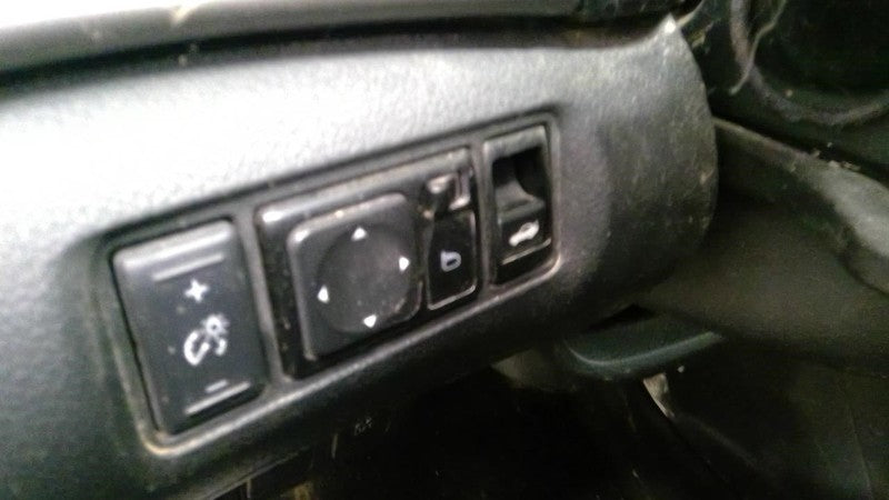 SENTRA 2013 Dash/Interior/Seat Switch 2030383