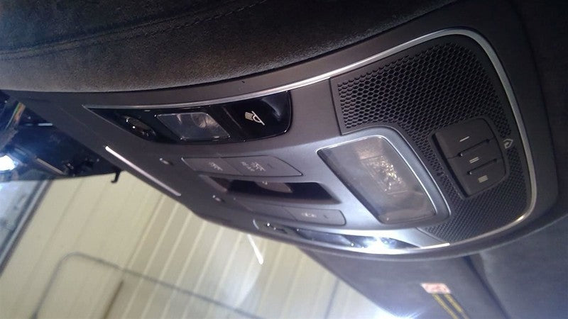 RS7 2015 Console Front 1643268