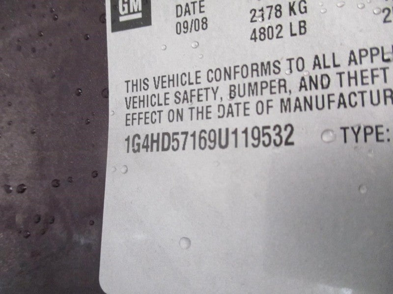 LUCERNE 2009 Front Door Trim Panel 2035683