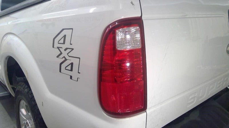 Driver Left Tail Light Pickup Fits 08-16 FORD F250SD PICKUP 2015398