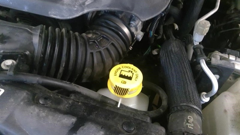 Coolant Reservoir LHD VIN W 6th Digit Jk Body Fits 12-18 WRANGLER 2007