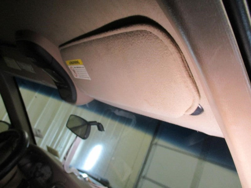 Passenger Sun Visor 4 Door Sport Trac Fits 01-05 EXPLORER 1940613