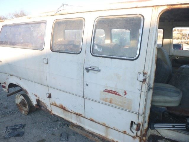 E300 1969 Dash/Interior/Seat Switch 1732371