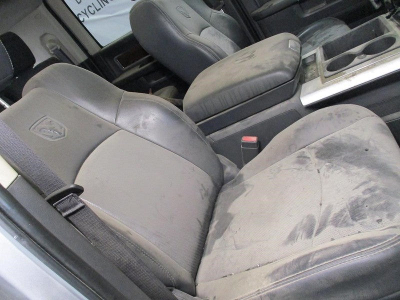 Passenger Front Seat Bench 40/20/40 Split Fits 10-16 DODGE 2500 PICKUP