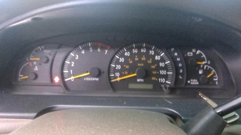 Speedometer MPH Cluster 8 Cylinder With Tachometer Fits 03-04 TUNDRA 2