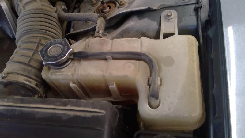 Coolant Reservoir Fits 06-10 300 1888867