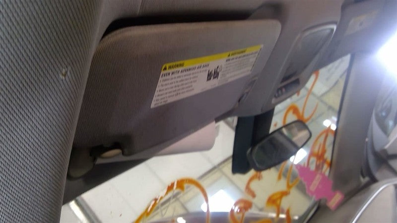 Driver Left Sun Visor Without Illuminated Fits 16-25 MALIBU 1639948