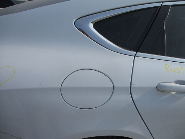 200 2016 Fuel Filler Door 1600162