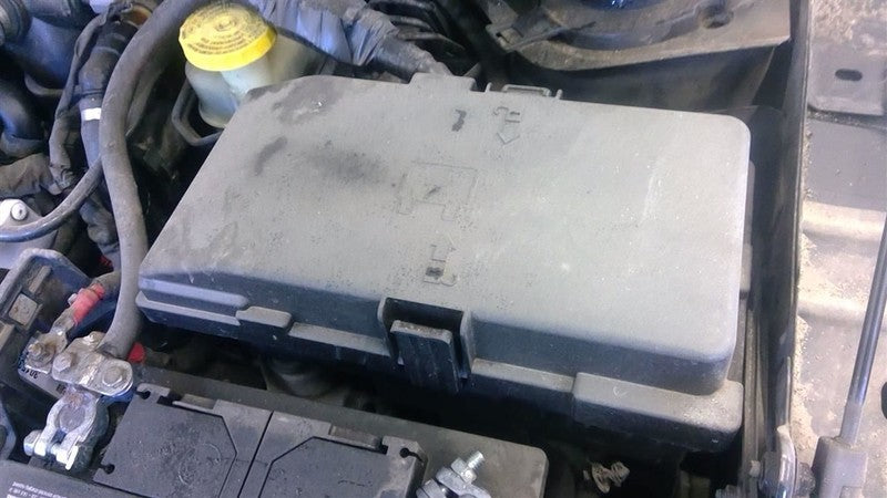 Driver Headlight Halogen Projector Black Bezel Fits 15-17 200 1638568