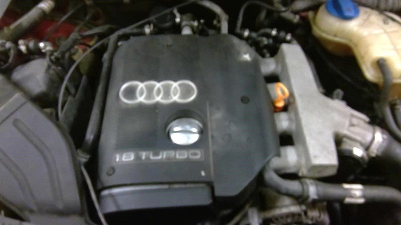 A4 AUDI 2004 Engine Cover 1727697