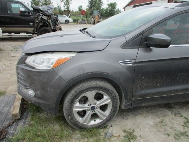 Grille Upper SE Fits 13-16 ESCAPE 1514629