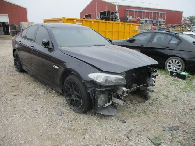 Passenger Corner/Park Light Fog-driving Fits 11-13 BMW 528i 1510937