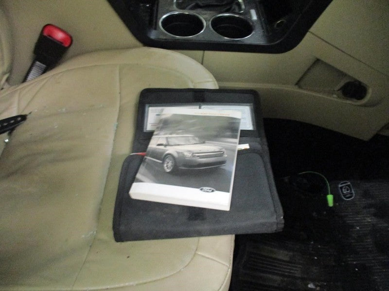 FLEX 2016 Owners Manual 1943170