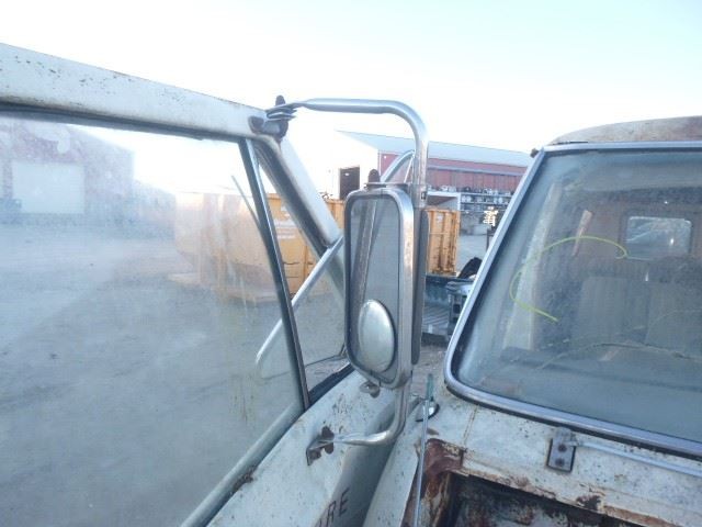 E300 1969 Side View Mirror 1732321