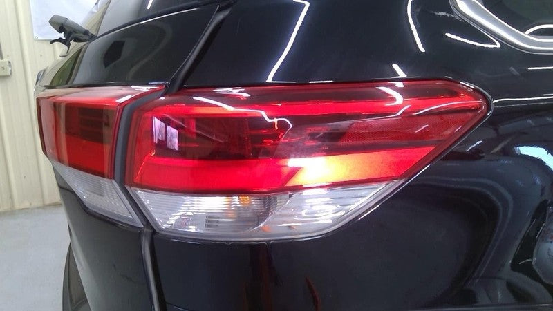 Passenger Tail Light Quarter Panel Mounted Fits 17-19 HIGHLANDER 18980