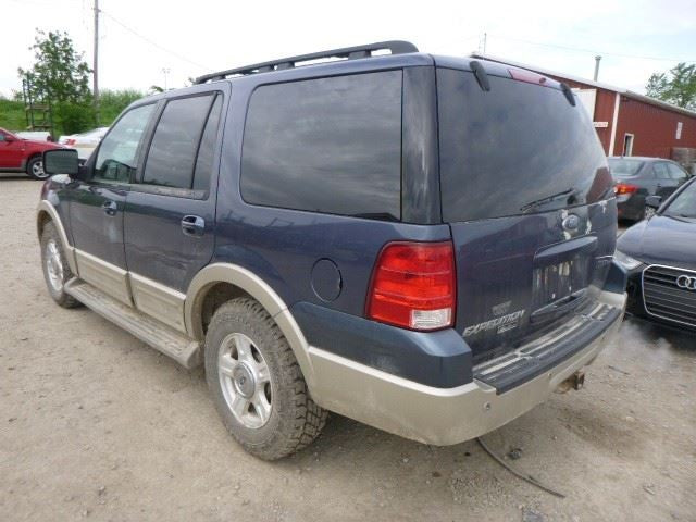 Passenger Right Headlight Bright Background Fits 03-06 EXPEDITION 1180