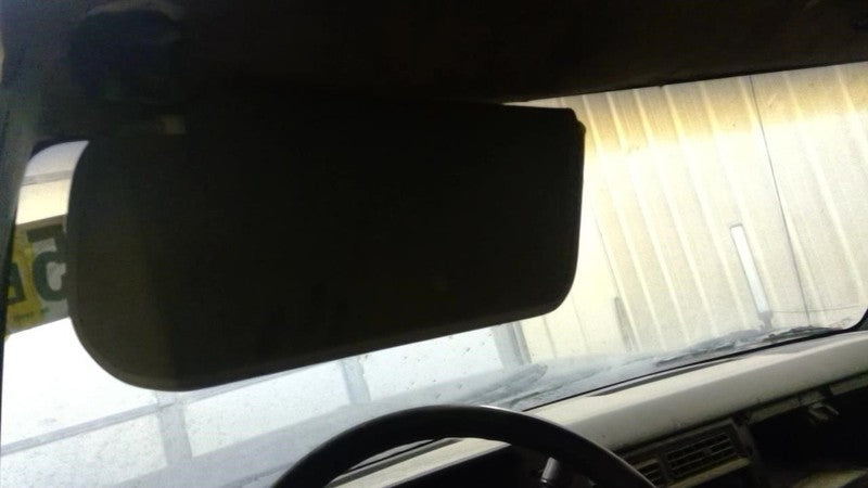 S15PICKUP 1987 Sun Visor 1743135