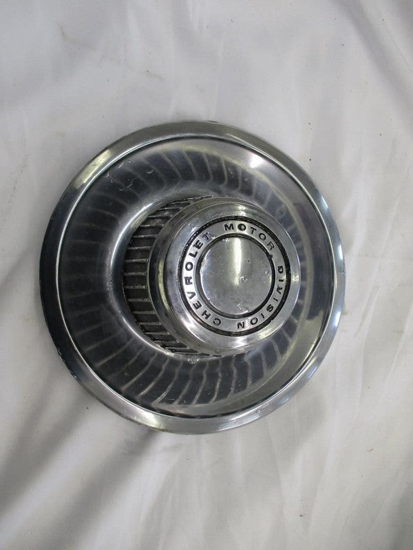 CORVETTE 1977 Center Cap Wheel 1636827