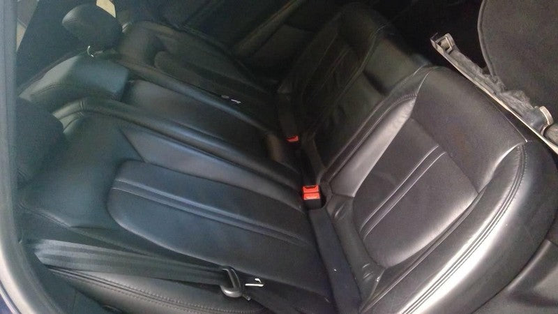MKZ 2017 Seat Rear 2060005