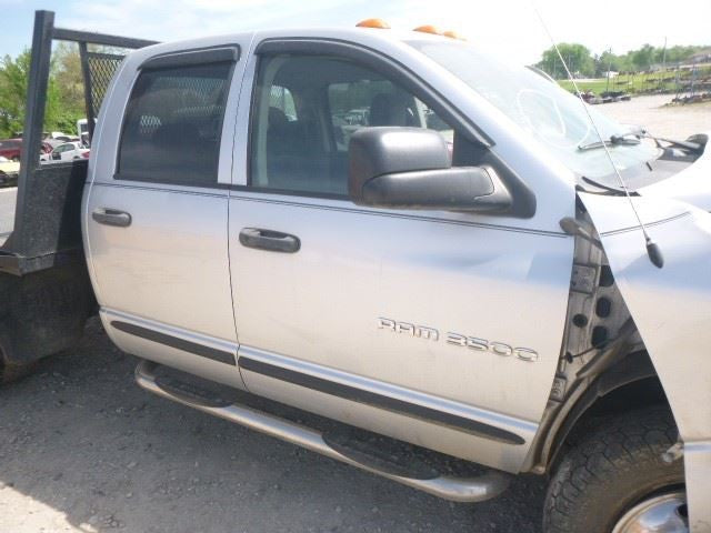Dodge RAM 3500 2004 Anti-Lock Brake Part 52121410AB Used 8602