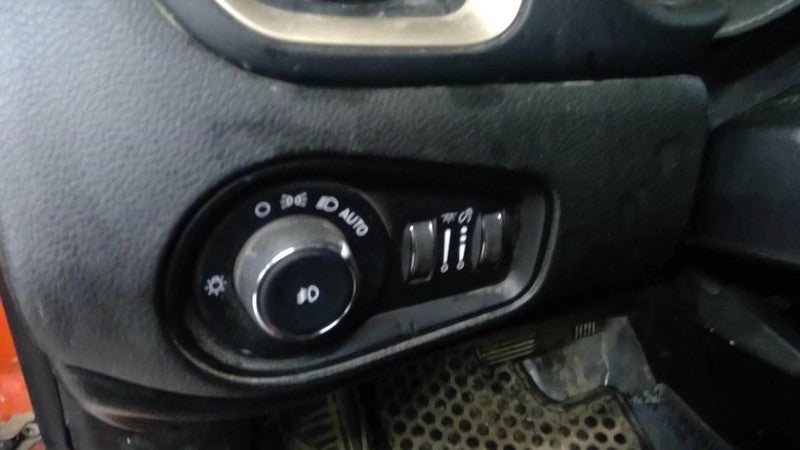 RENEGADE 2016 Dash/Interior/Seat Switch 1942511