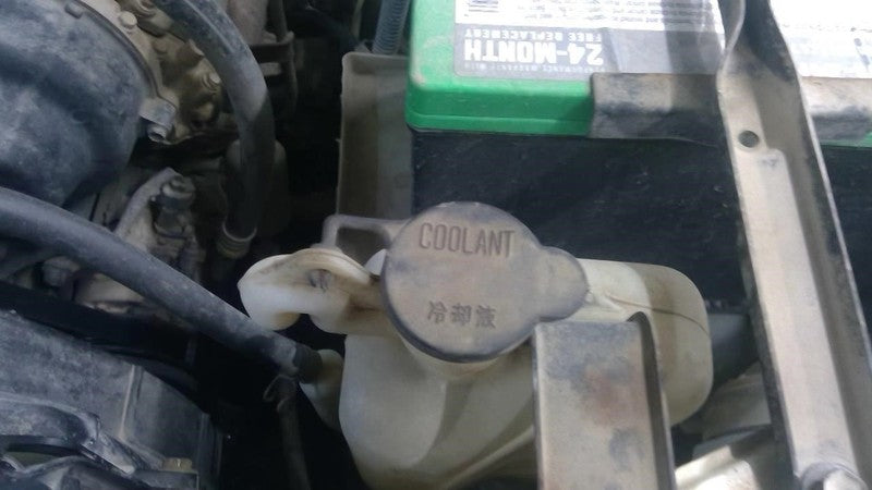 Coolant Reservoir 6 Cylinder 1GRFE Engine Fits 00-06 TUNDRA 2018372