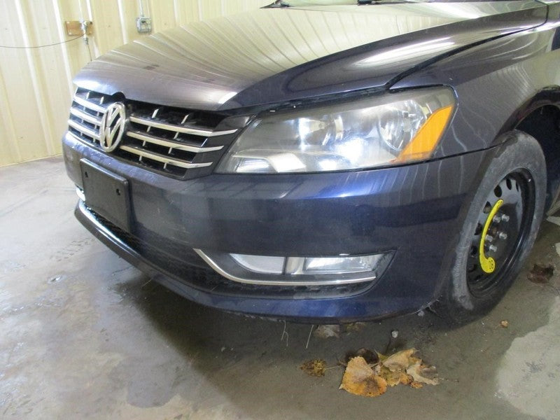 Driver Left Front Knee Fits 12-22 PASSAT 2063455
