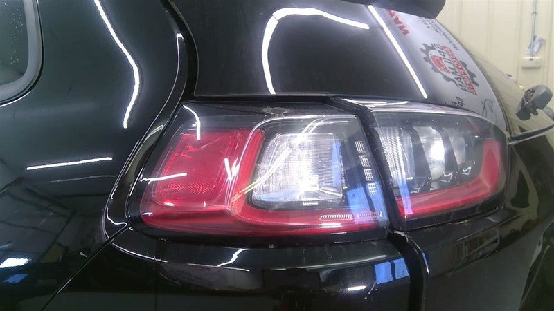CHEROKEE 2019 Hatchback Strut 1644841