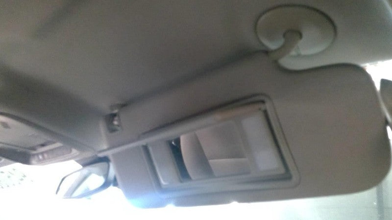 Passenger Right Sun Visor With Illuminated Fits 16-25 MALIBU 1869663