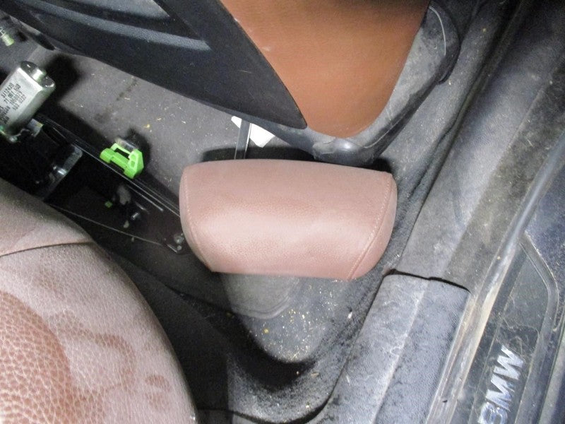BMW 335i 2008 Headrest Used 9198