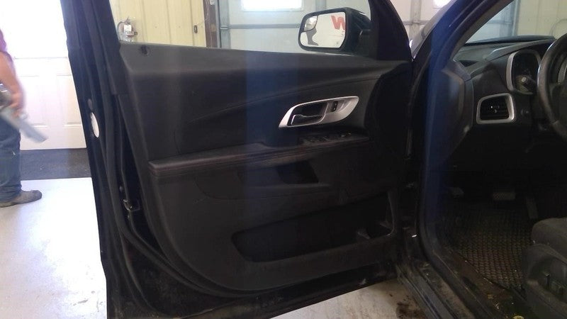 EQUINOX 2014 Front Door Trim Panel 2033209