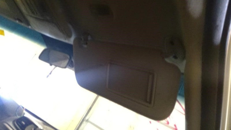 Passenger Sun Visor Model Illuminated Without Sunroof Fits 14-19 SOUL