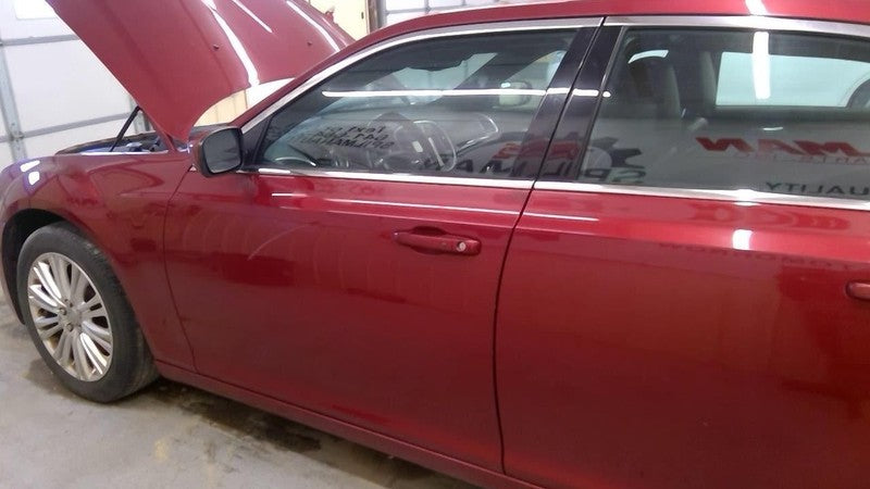 300 2014 Door Trim Panel Rear 2050449