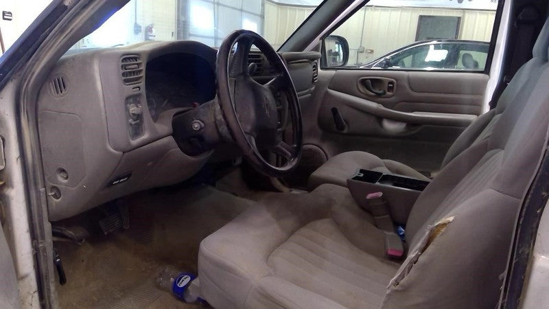 AC Condenser Fits 95-05 BLAZER S10/JIMMY S15 2035828