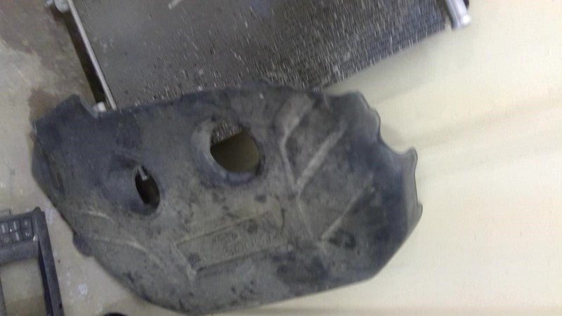 FUSION 2014 Engine Cover 1943886