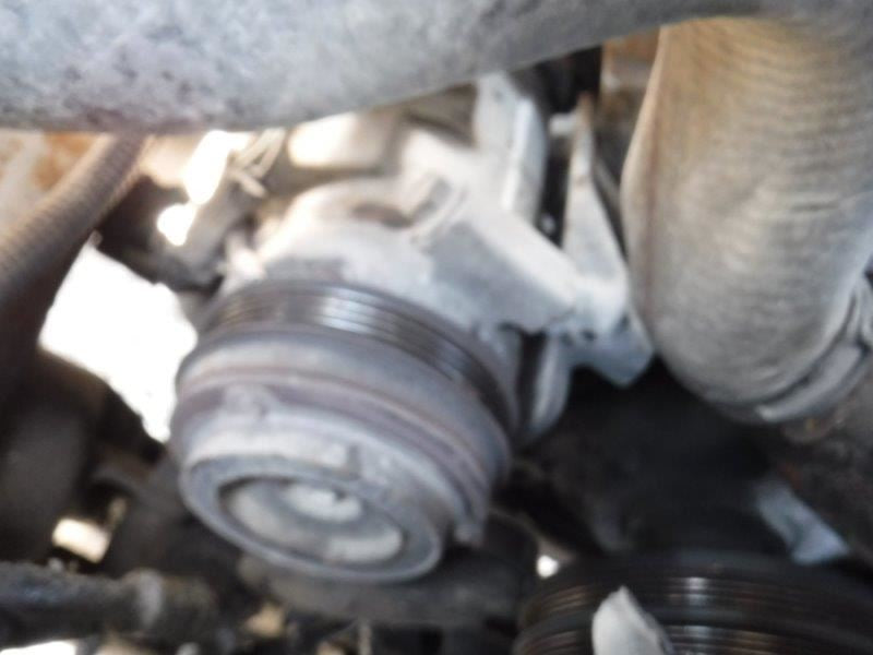 Rear Axle 2WD Full-floating 10.5" Ring Gear Fits 01-06 SUBURBAN 2500 1