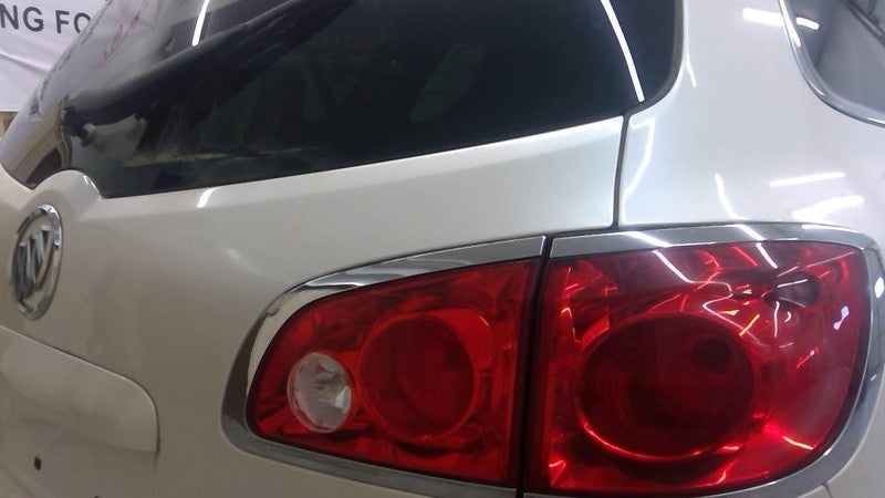 Passenger Right Tail Light Lid Mounted Fits 08-12 ENCLAVE 2001011