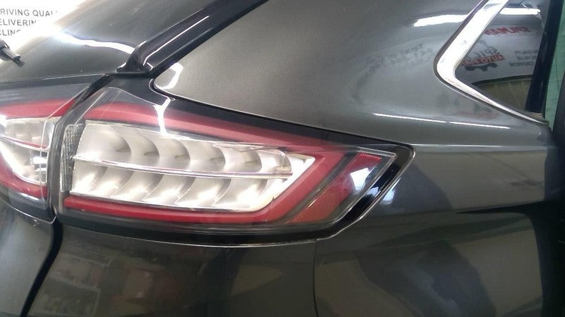 Passenger Tail Light SE Quarter Panel Mounted Fits 15-18 EDGE 1888226