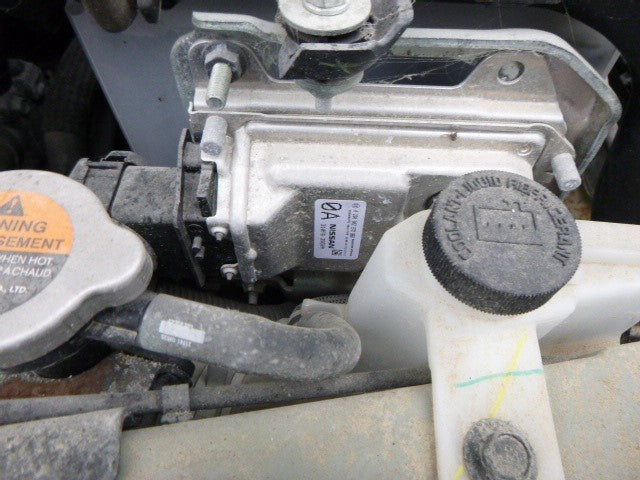 Grille Sedan Upper Sl Black And Chrome Fits 12-14 VERSA 1088526