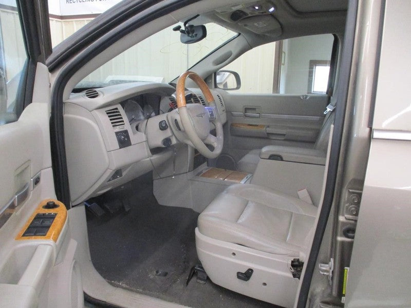 Driver Left Front Door Glass Laminated Glass Fits 04-09 DURANGO 206526