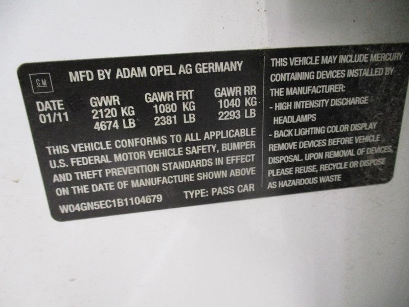 REGAL 2011 Front Door Trim Panel 2060568