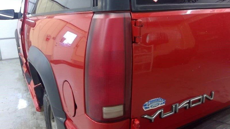 YUKON 1996 Owners Manual 1727391