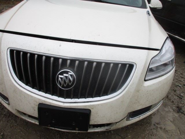Driver Left Corner/Park Light Fog-driving Fits 11-13 REGAL 1619810