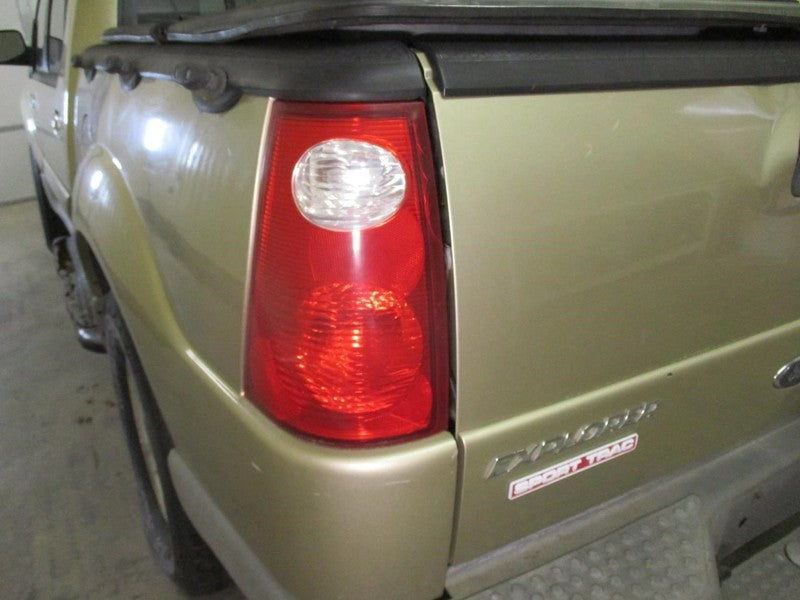 Driver Tail Light 4 Door Sport Trac Fits 01-05 EXPLORER 1940572