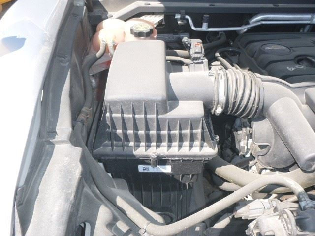 Driver Left Headlight Without Projector Fits 15-22 COLORADO 1555224