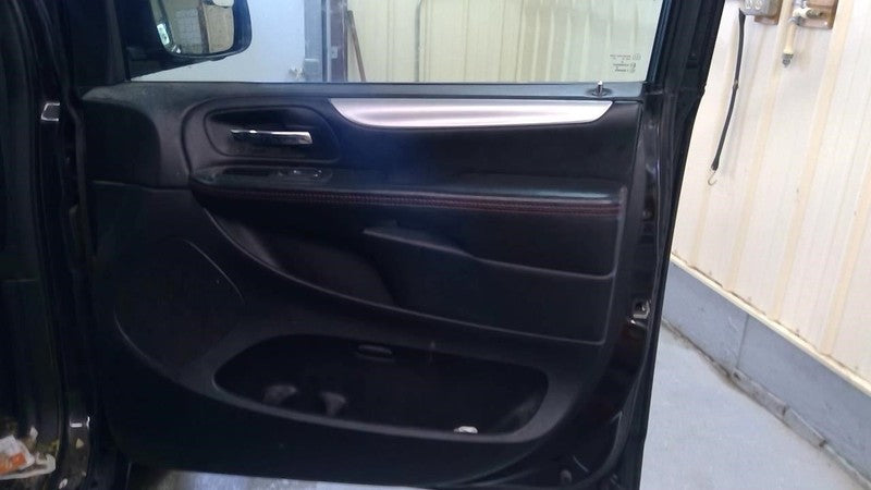 CARAVAN 2019 Front Door Trim Panel 2021474