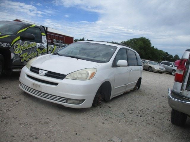 Automatic Transmission FWD Fits 04-06 SIENNA 1578364