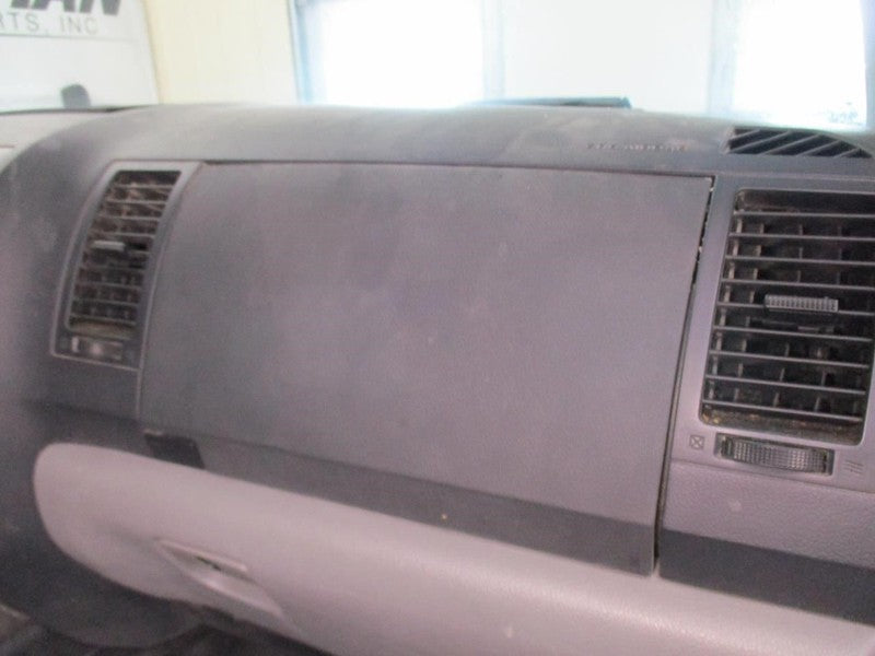 TUNDRA 2013 Glove Box 1680711